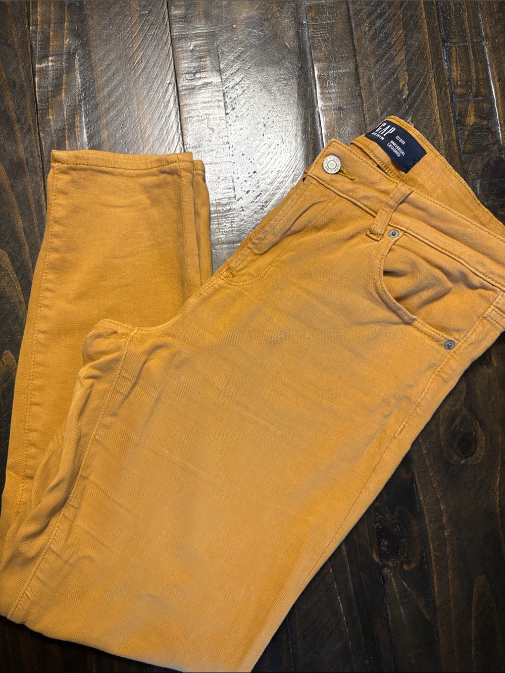 GAP Skinny Jeans in Mustard Yellow
